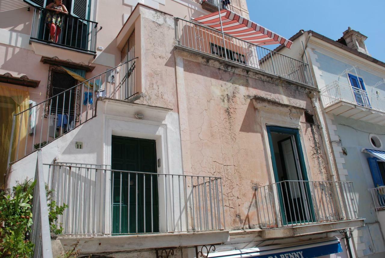 米诺利Casa In Piazza公寓 外观 照片